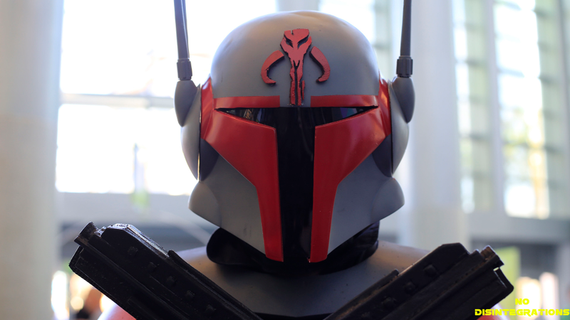 Illustration for article titled So Many Mandalorian Mercs At Star Wars Celebration 2015